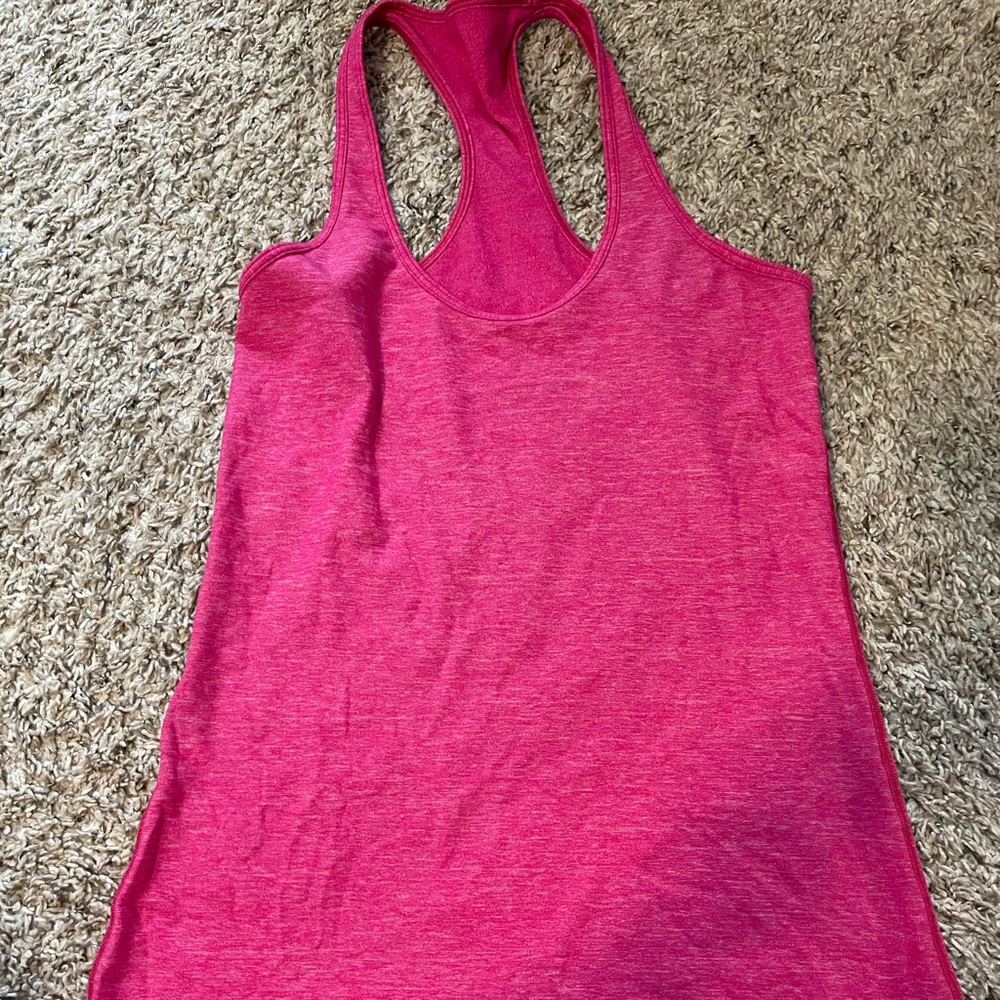 Women’s lululemon racerback tank size 6